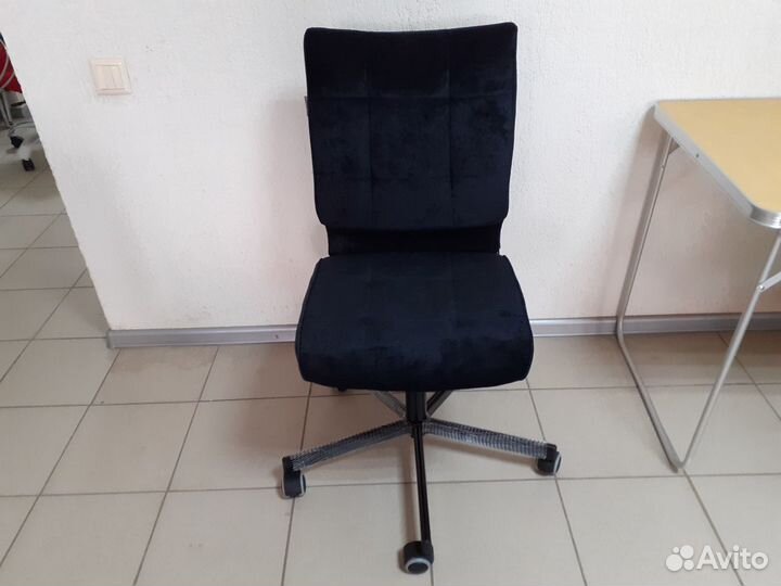 Компьютерное кресло