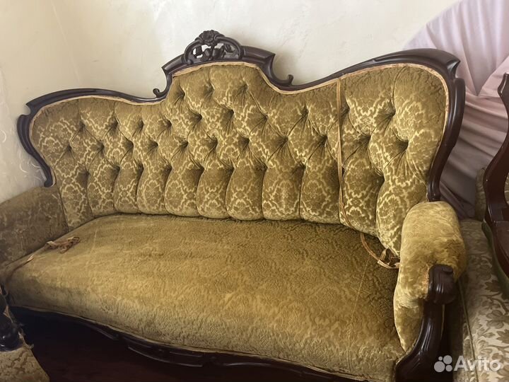 Антикварная мебель