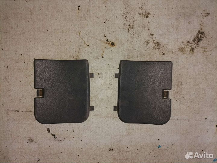 Крышка обшивки багажника Nissan Terrano 2