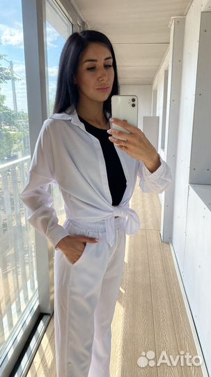 Брючный костюм женский