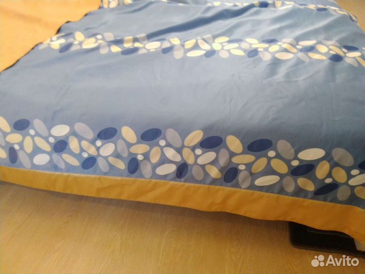 Набор для кровати (покрывало и 2 наволочки)