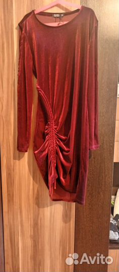 Платье женское 42 44