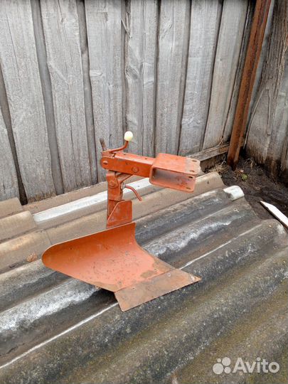 Плуг для мотоблока каскад