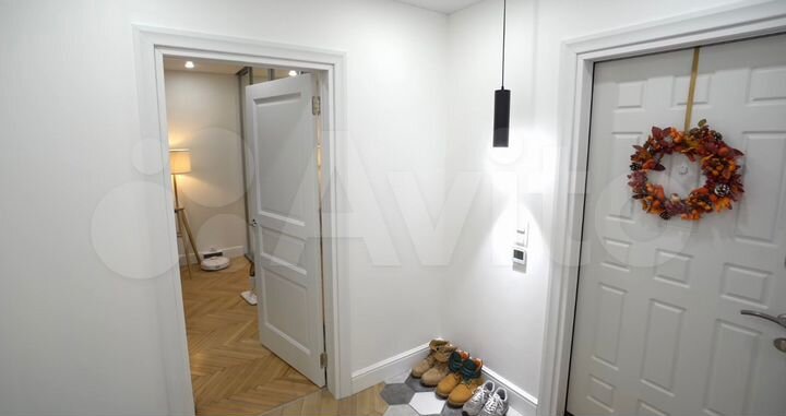 2-к. квартира, 65 м², 2/5 эт.