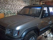 Isuzu Trooper 3.5 MT, 1999, битый, 100 000 км, с про�бегом, цена 200 000 руб.