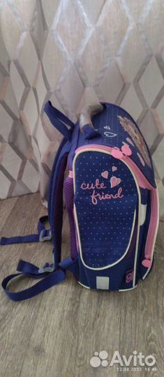 Школьный рюкзак