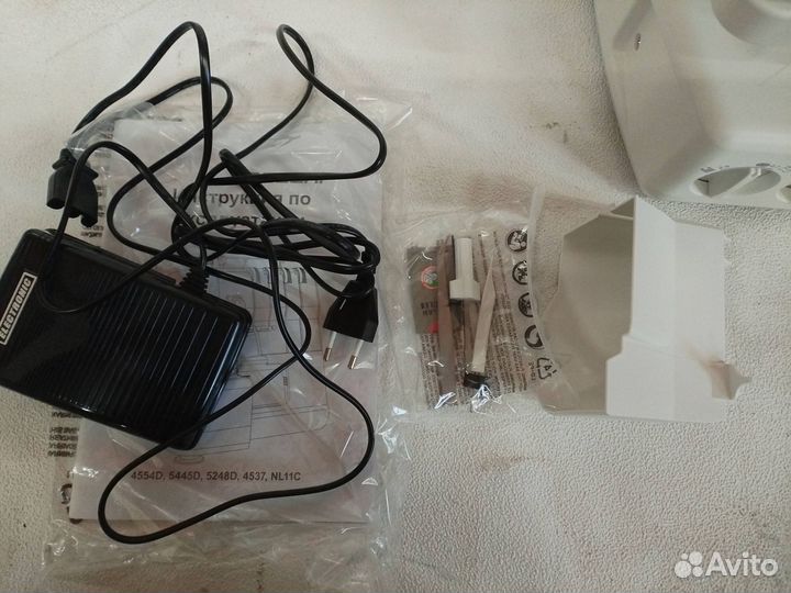 Necchi Оверлок 5248D 2х ниточный, 3х ниточный