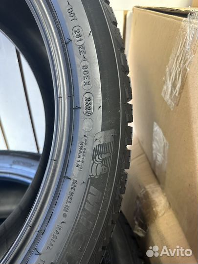 Michelin X-Ice Snow SUV 285/40 R22 110H