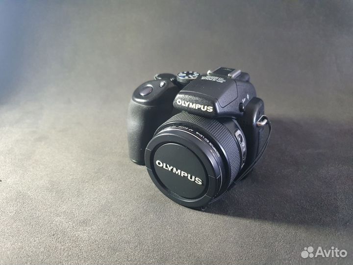 Фотоаппарат Olympus SP-570UZ