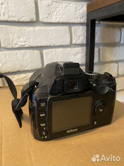 Зеркальный фотоаппарат nikon d60