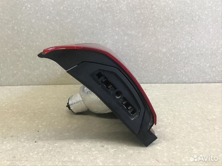 Фонарь задний внутренний левый Mazda 3 (BM) 2013