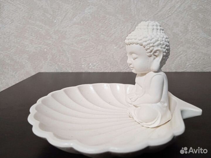 Статуэтка маленького Будды