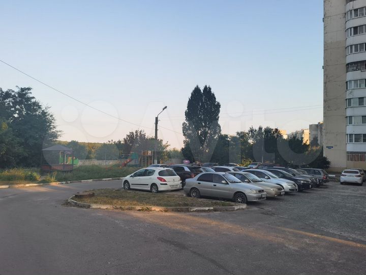 Комната 13 м² в 1-к., 2/9 эт.