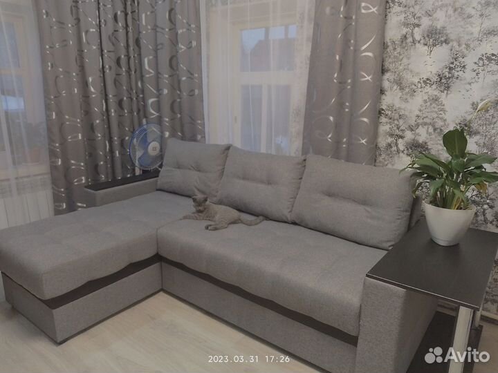 Диван угловой для сна