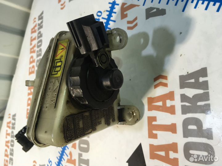 Форд Фокус Бачок тормозной жидкости