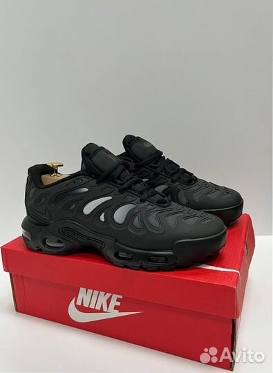 Кроссовки Nike Air Max Tn Plus