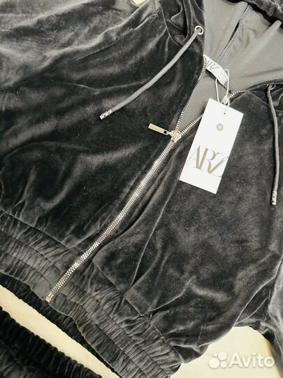 Спортивный костюм женский Новый