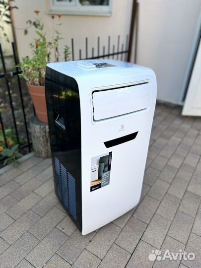 Electrolux Manhattan eacm-12 FM/N3