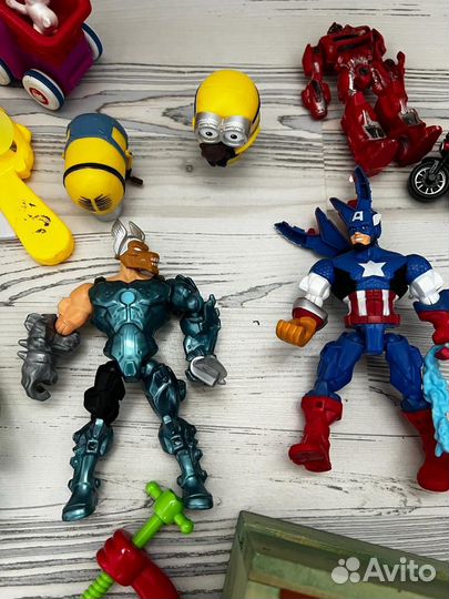 Роботы и игрушки