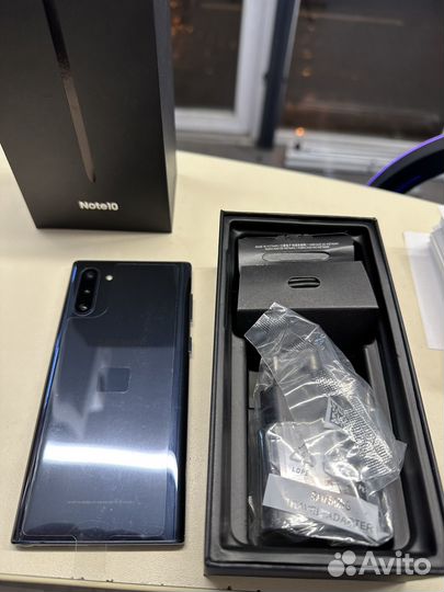 Samsung Galaxy Note 10, 8/256 ГБ