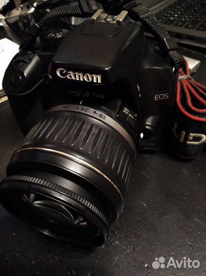 Canon EOS 1000D kit (EF-S 18-55mm)