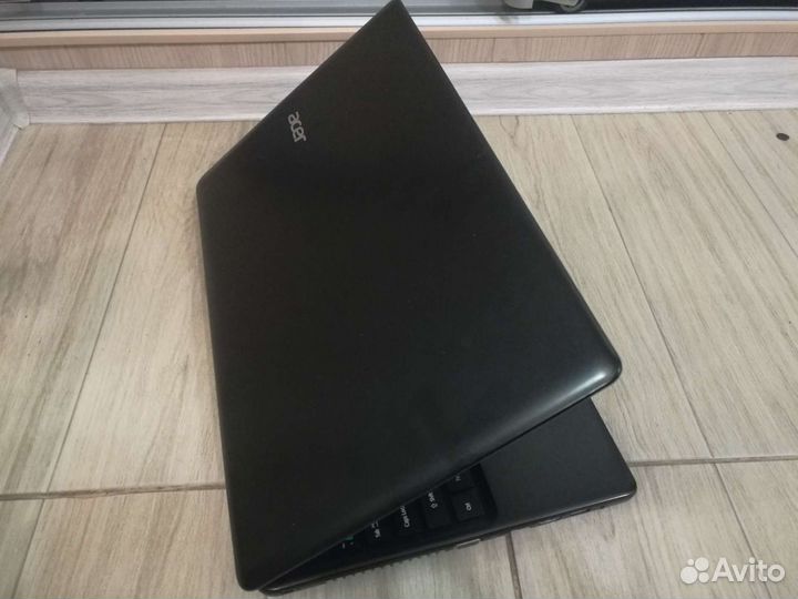 Acer v5-571 Core i5/hdd500gr/SSD-128GB