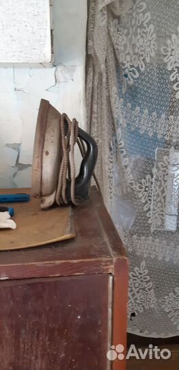 Утюг старинный