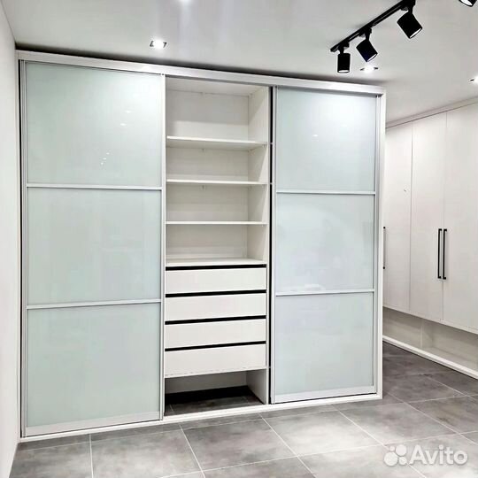 Шкаф под заказ в рассрочку