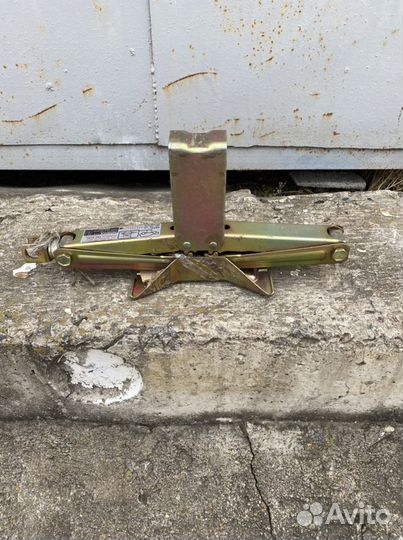 Домкрат Honda