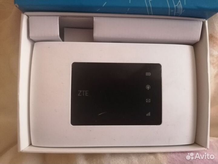 Мобильный роутер ZTE MF920