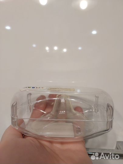 Накладка на грудь avent