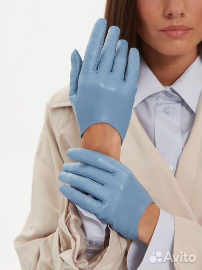 Голубые кожаные перчатки 