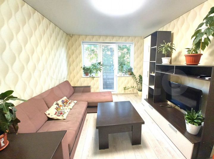 2-к. квартира, 48 м², 3/5 эт.