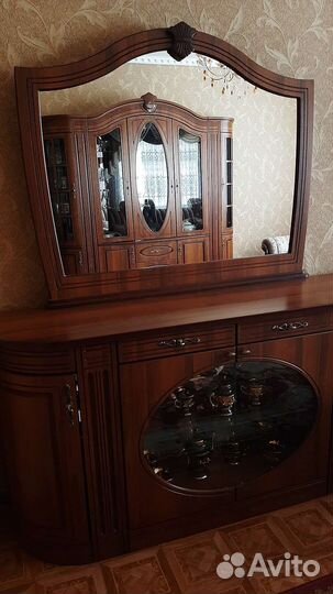 Шкаф сервант и комод