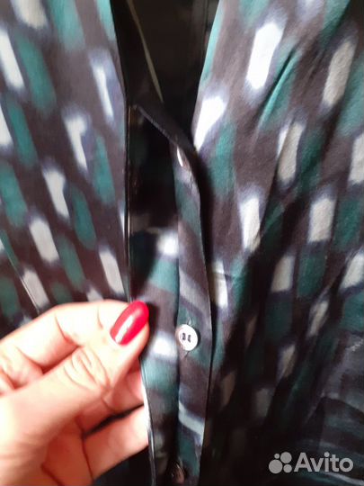 Шелковая блуза Hugo Boss