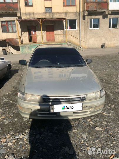 Toyota Carina 1.6 AT, 1992, 100 000 км