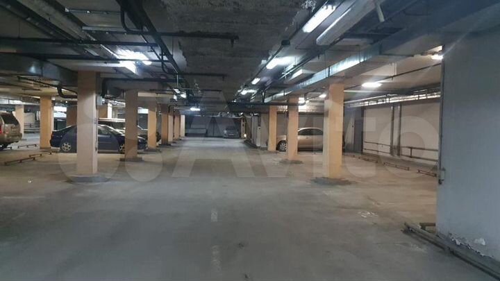 Машиноместо, 15 м²