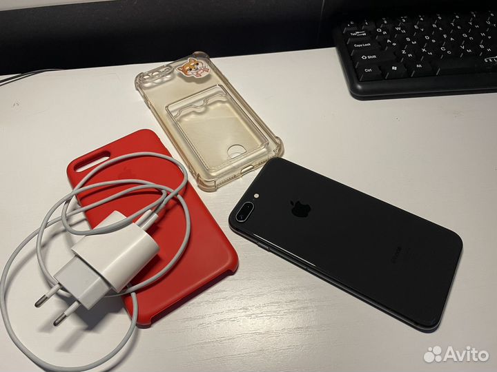iPhone 8 Plus, 64 ГБ
