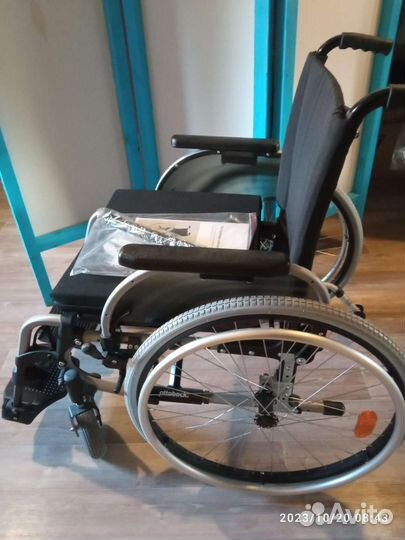 Инвалидная коляска новая