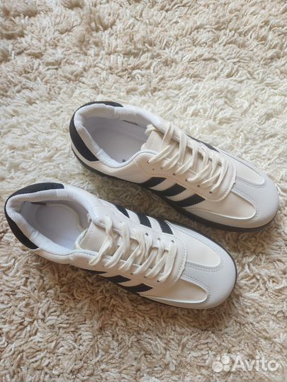 Кроссовки (кеды) Adidas Sambo, новые, 39р