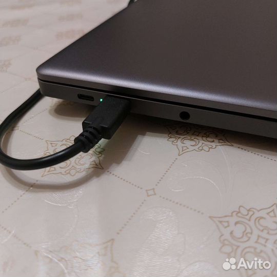 Ноутбук Rombica 15,6