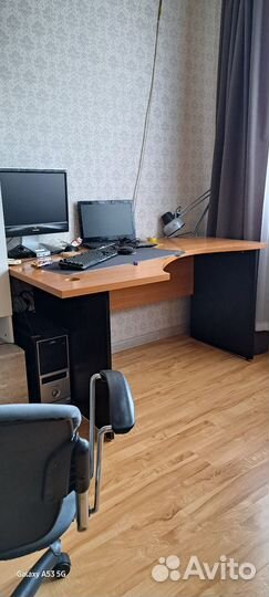 Компьютерный стол