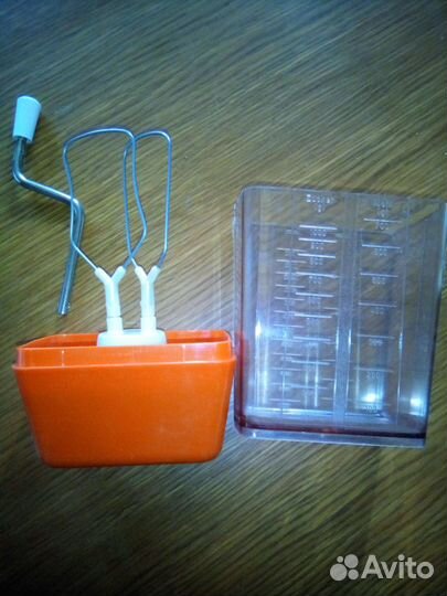 Ручной миксер кухонный