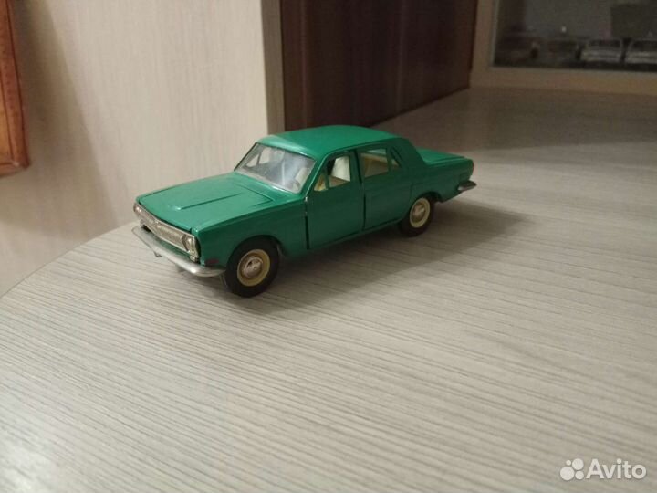 Модель СССР Волга газ 24