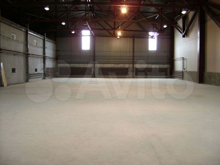 Собственник сдает склад 680 м² и офисы