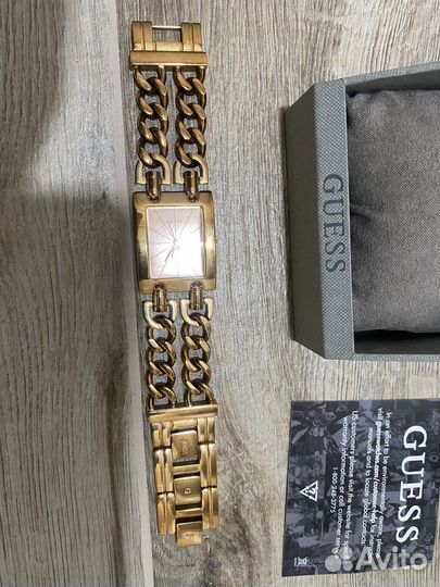 Часы guess женские