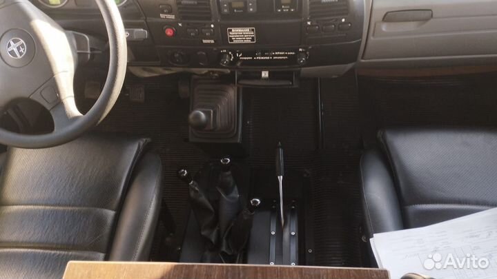 Внедорожник трэкол-39294Д в идеальном состоянии