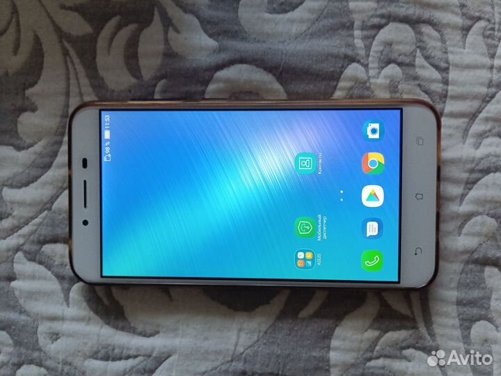 Телефон asus zenfone