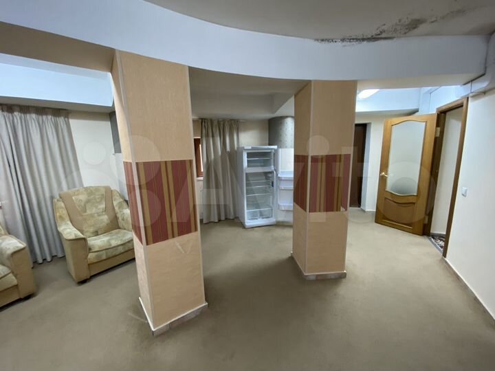 2-к. квартира, 75 м², 1/5 эт.