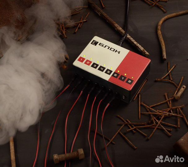 Блок питания для гитарных педалей